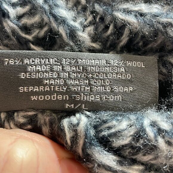 Wooden ships Chunky Knit Mohair wool mix turtleneck knit poncho sweater size M/L - Picture 9 of 9
